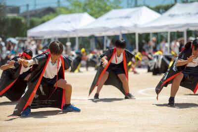 6年生　伝統を受け継ぎ未来へつなぐ～魂のソーラン武士～